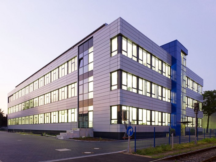 Laborgebäude mit LEED Zertifizierung Laborgebäude mit LEED Zertifizierung