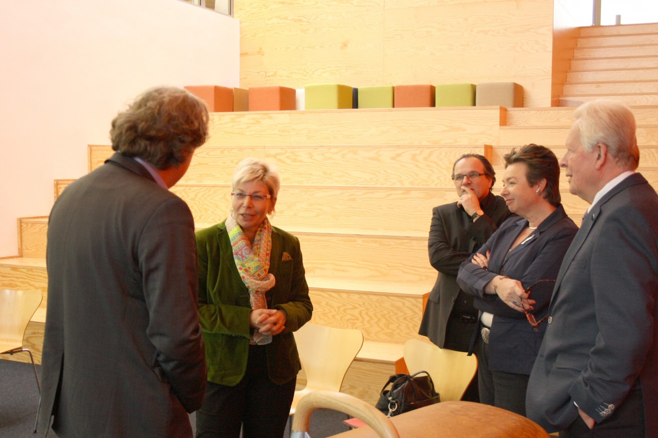 SSP Politik Pers nlich Landtagspr sidentin Carina G decke Zu Besuch 