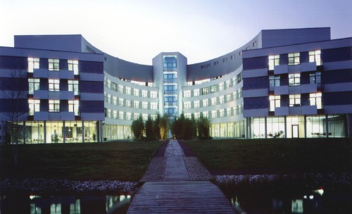 Qiagen Zentrale Hilden (Foto: Joachim Schumacher)
